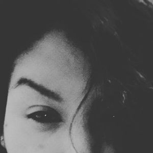 Meet your Posher, Cassondra